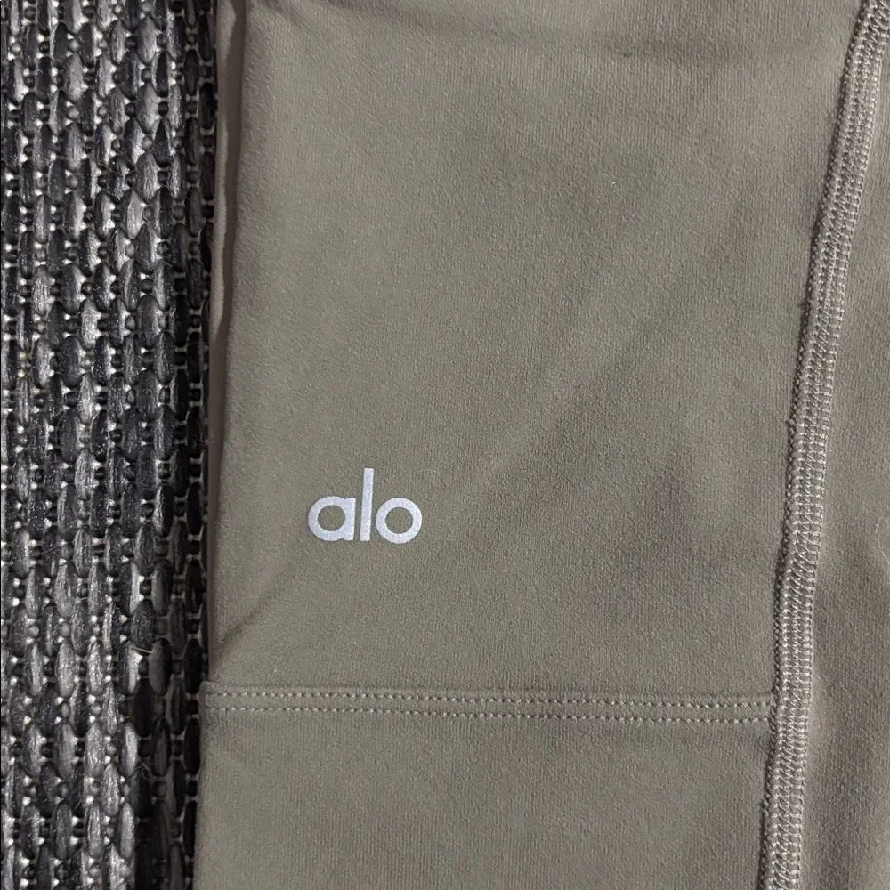 Alo yoga High-Waist Cargo Legging